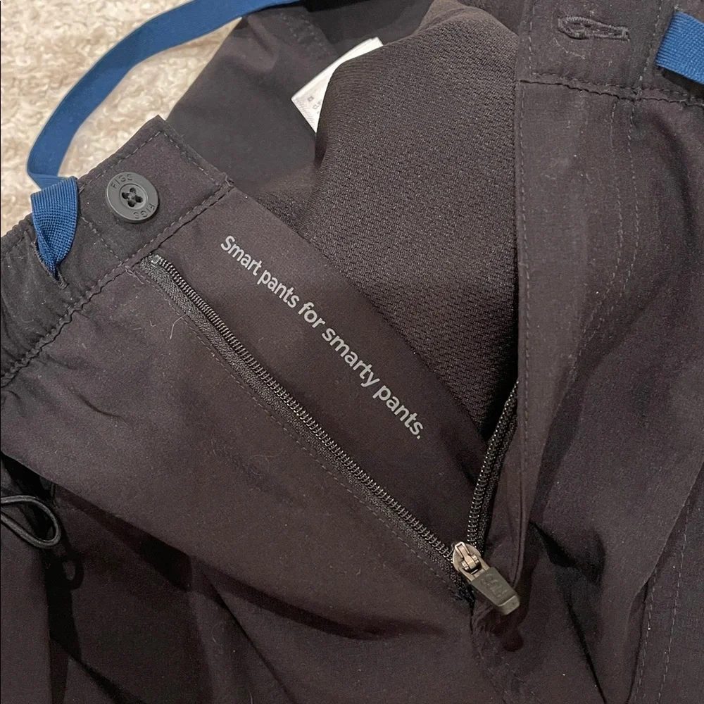 Figs Slim Cairo FREEx Lined Cargo Scrub Pants Size L/T